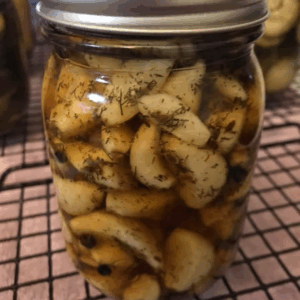 Pickled Garlic - Quarter Pint (4 oz)